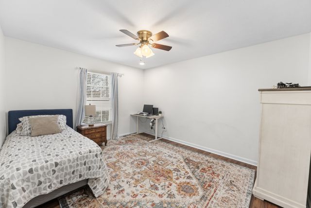 5143 Green Acres Ln, Murfreesboro, TN 37129