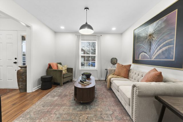 5143 Green Acres Ln, Murfreesboro, TN 37129