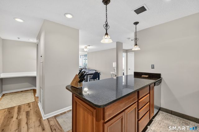 235 East River Drive 502, East Hartford, CT 06108