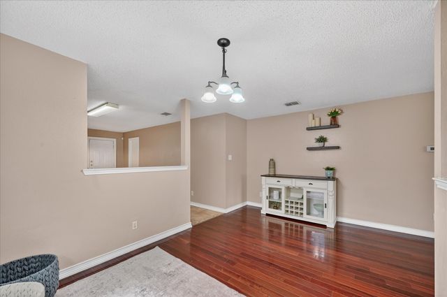 2320 Bradford Pear Drive, Little Elm, TX 75068