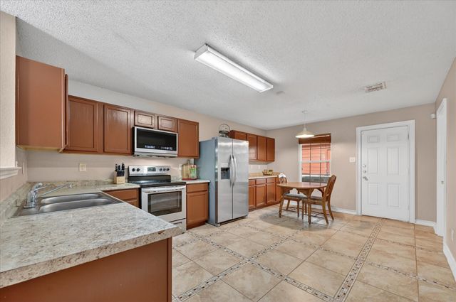 2320 Bradford Pear Drive, Little Elm, TX 75068