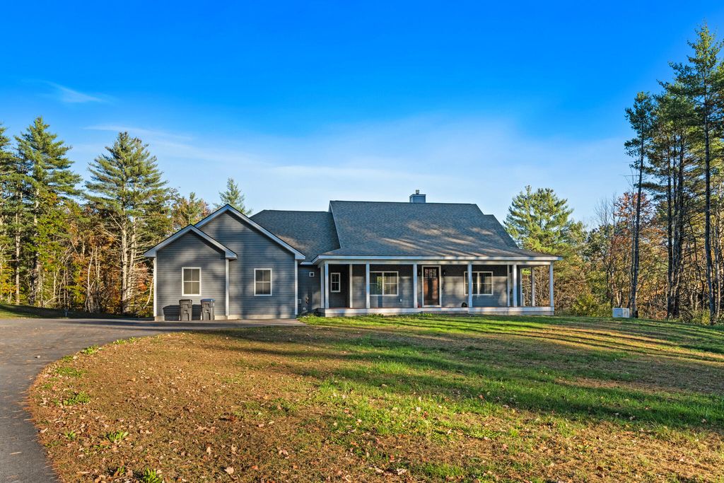 21 Mighty Street, Gorham, ME 04038 — exterior