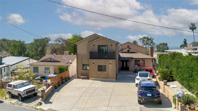 10787 Las Lunitas Avenue, Tujunga, CA 91042