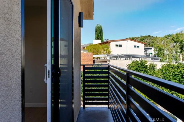 10787 Las Lunitas Avenue, Tujunga, CA 91042