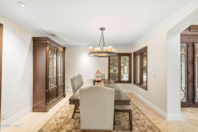 4901 Pathfinder Avenue, Westlake Village, CA 91362