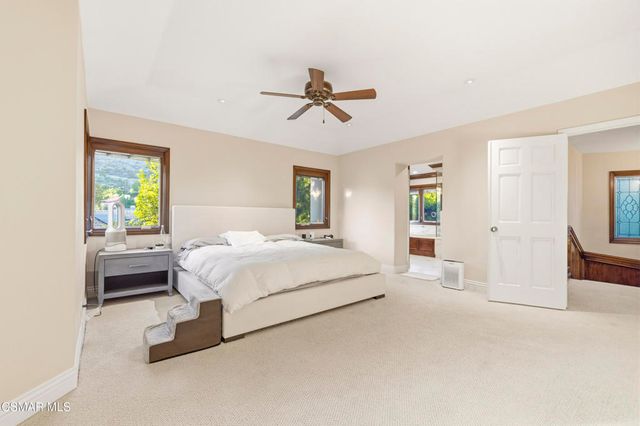 4901 Pathfinder Avenue, Westlake Village, CA 91362