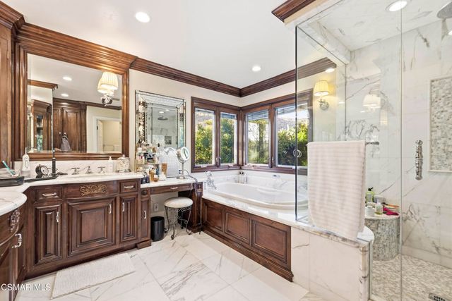 4901 Pathfinder Avenue, Westlake Village, CA 91362