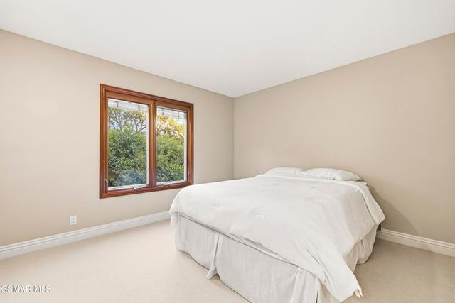 4901 Pathfinder Avenue, Westlake Village, CA 91362