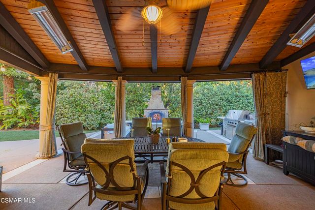4901 Pathfinder Avenue, Westlake Village, CA 91362