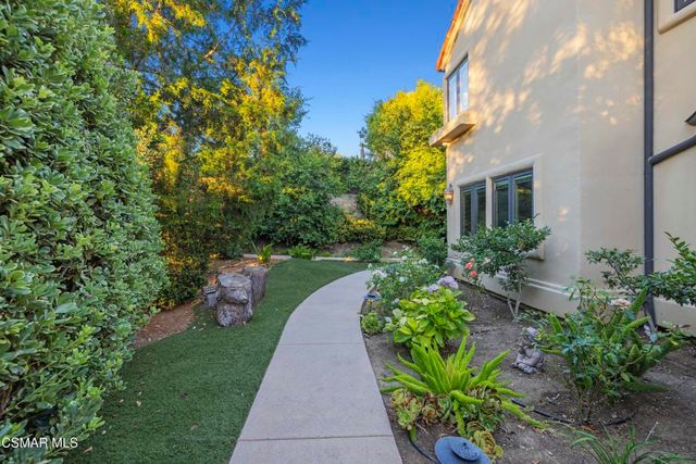 4901 Pathfinder Avenue, Westlake Village, CA 91362
