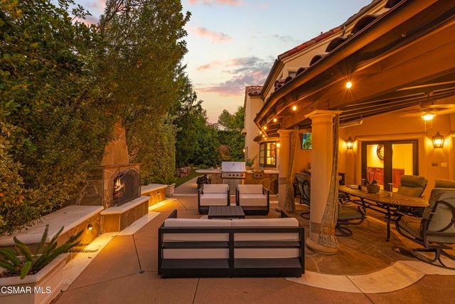 4901 Pathfinder Avenue, Westlake Village, CA 91362