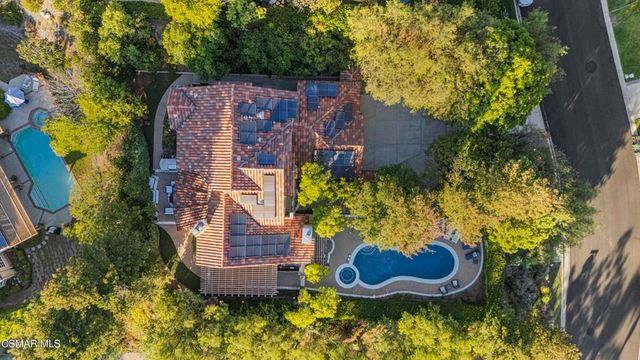 4901 Pathfinder Avenue, Westlake Village, CA 91362