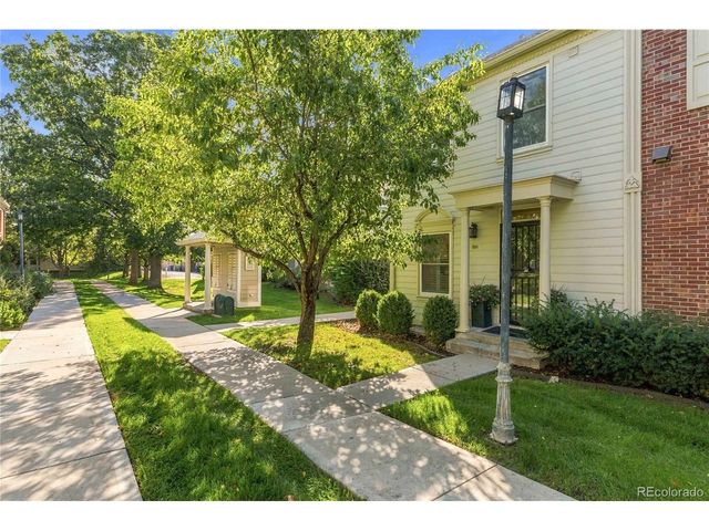 916 Ivanhoe St, Denver, CO 80220