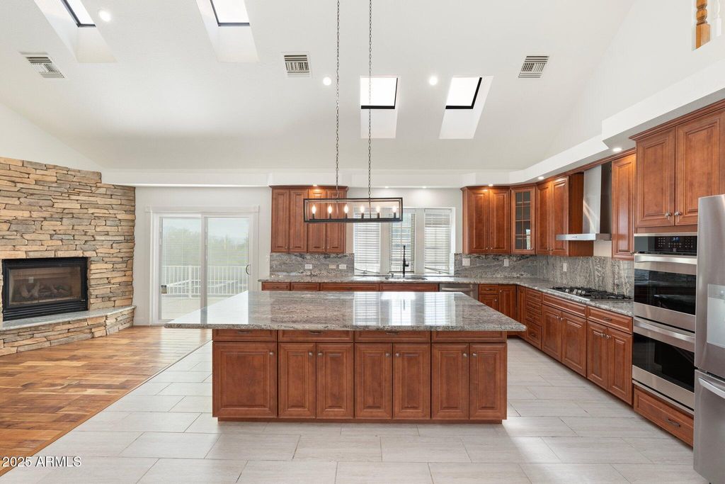 Image 121 of property listing at 27921 N 153RD Street, Scottsdale, AZ 85262