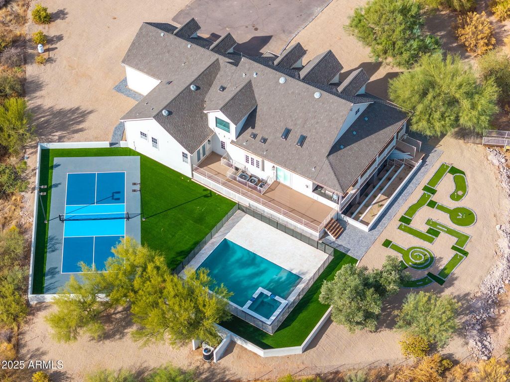 Image 19 of property listing at 27921 N 153RD Street, Scottsdale, AZ 85262