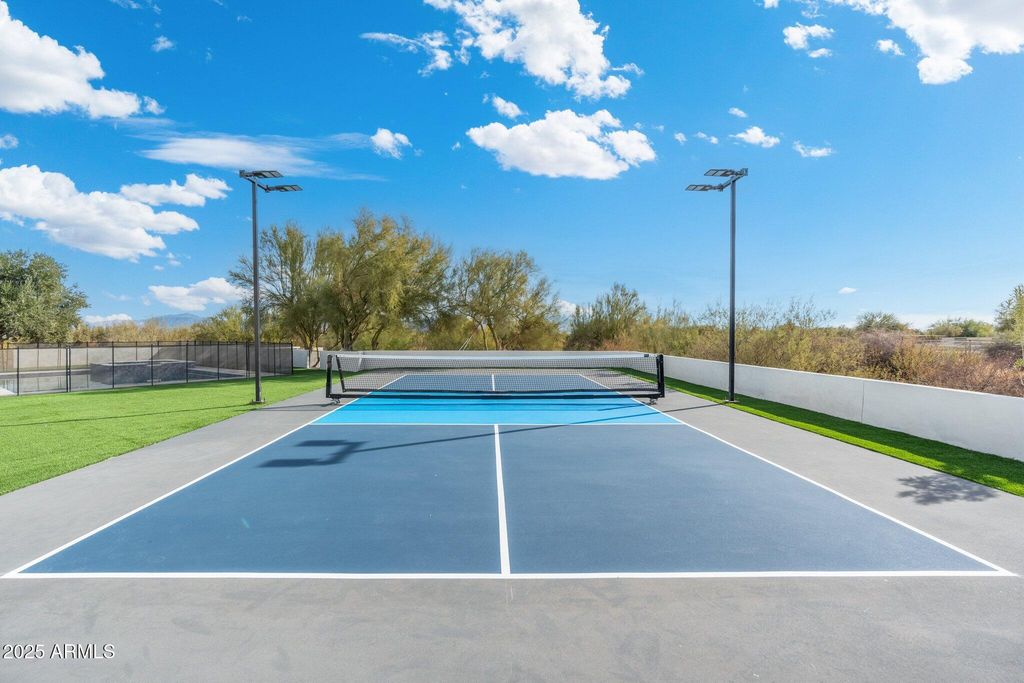 Image 41 of property listing at 27921 N 153RD Street, Scottsdale, AZ 85262