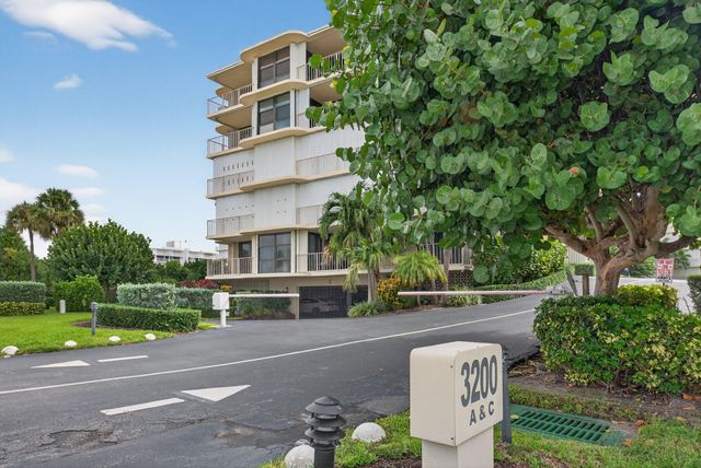 3200 S Ocean Boulevard A202, Palm Beach, FL 33480