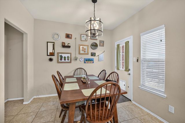 1205 Cheyenne Drive, Aubrey, TX 76227