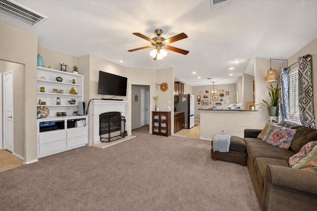 1205 Cheyenne Drive, Aubrey, TX 76227