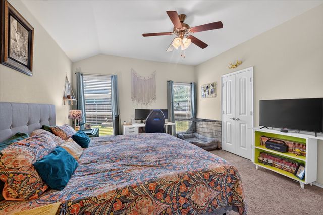 1205 Cheyenne Drive, Aubrey, TX 76227