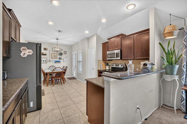 1205 Cheyenne Drive, Aubrey, TX 76227