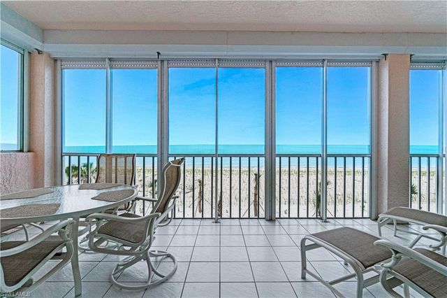 267 Barefoot Beach BLVD 204, Bonita Springs, FL 34134