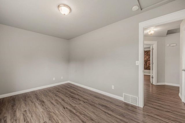 611 S Barker Rd, Spokane Valley, WA 99016