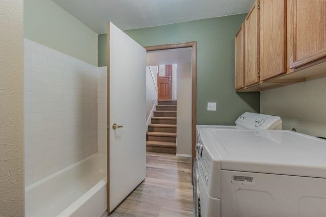 611 S Barker Rd, Spokane Valley, WA 99016