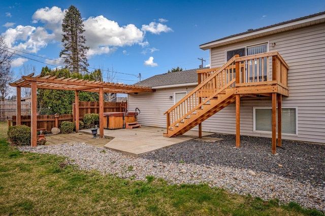 611 S Barker Rd, Spokane Valley, WA 99016