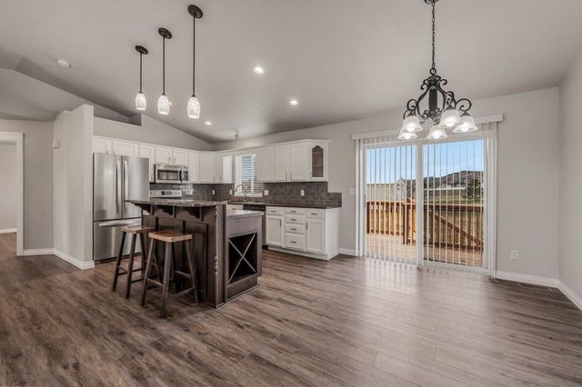 611 S Barker Rd, Spokane Valley, WA 99016