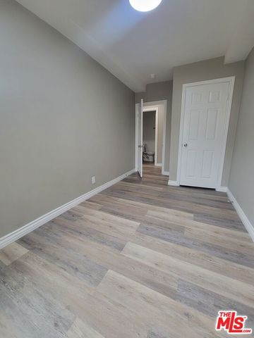 3067 Harrington Avenue, Los Angeles, CA 90006