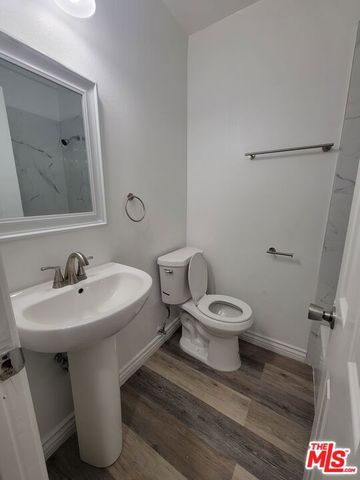 3067 Harrington Avenue, Los Angeles, CA 90006