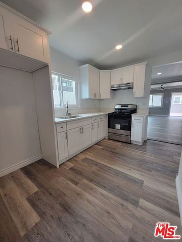 3067 Harrington Avenue, Los Angeles, CA 90006