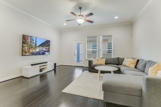 11921 Terraza CIR TH39, Austin, TX 78726
