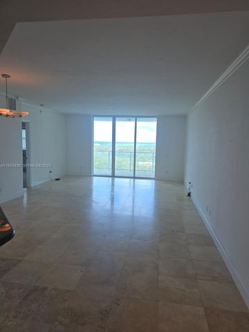 14951 Royal Oaks Ln 2502, North Miami, FL 33181