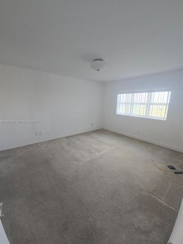 14951 Royal Oaks Ln 2502, North Miami, FL 33181