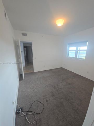 14951 Royal Oaks Ln 2502, North Miami, FL 33181