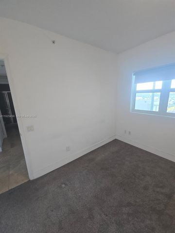 14951 Royal Oaks Ln 2502, North Miami, FL 33181