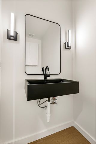 947 SE 10th Street, Bentonville, AR 72712