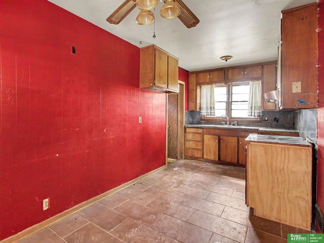 5306 N 47th Street, Omaha, NE 68104