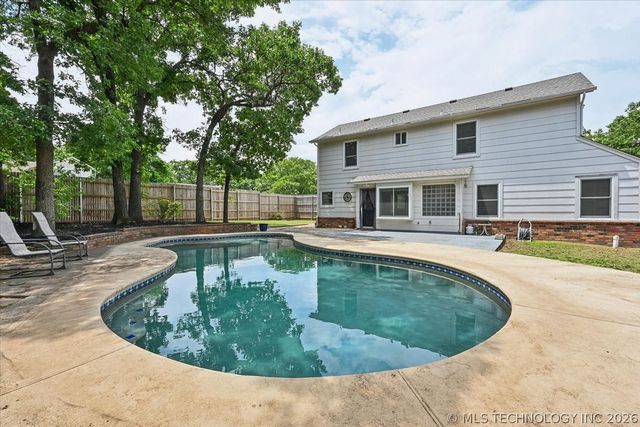 7301 W 36th Street, Tulsa, OK 74107