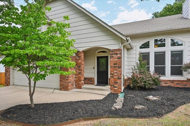 7301 W 36th Street, Tulsa, OK 74107