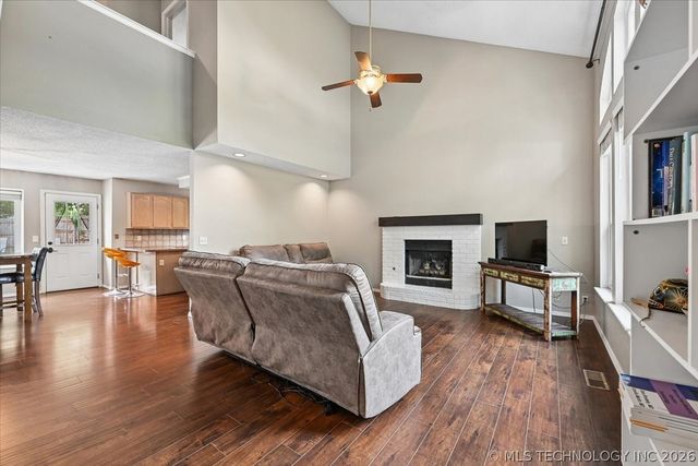7301 W 36th Street, Tulsa, OK 74107