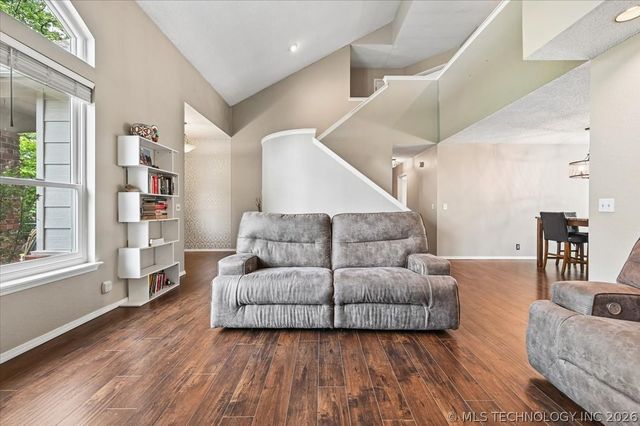 7301 W 36th Street, Tulsa, OK 74107