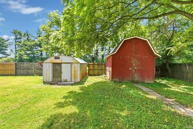 3458 Koressel Avenue, Evansville, IN 47712