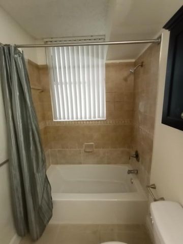 851 Lyons Road 22108, Coconut Creek, FL 33063