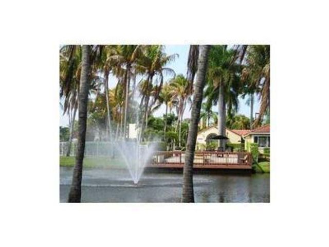 851 Lyons Road 22108, Coconut Creek, FL 33063