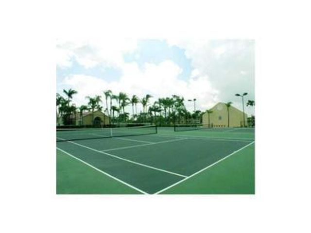 851 Lyons Road 22108, Coconut Creek, FL 33063