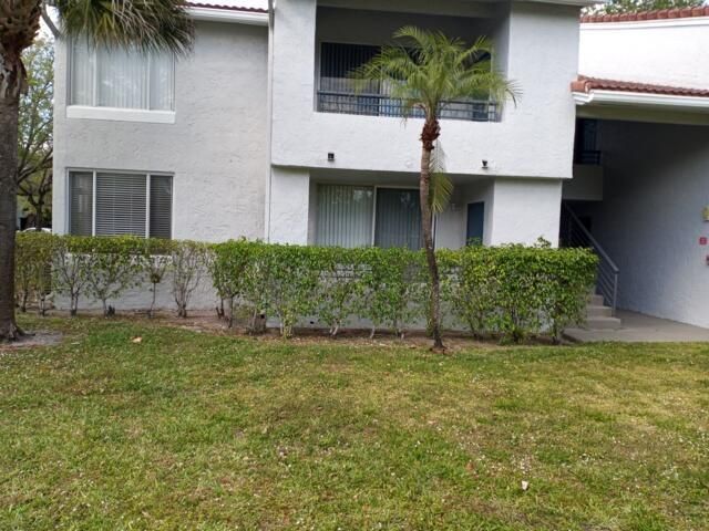 851 Lyons Road 22108, Coconut Creek, FL 33063