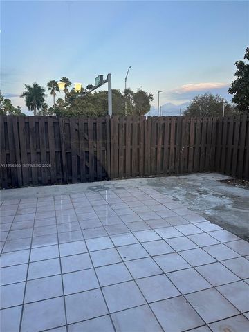 6708 NW 188th Ter, Hialeah, FL 33015